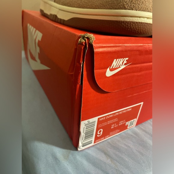 🔥SOLD OUT- LEAVE YOUR SIZE BELOW- Women’s Nike Curry Dunk Low Retro 🔥 - Picture 4 of 8